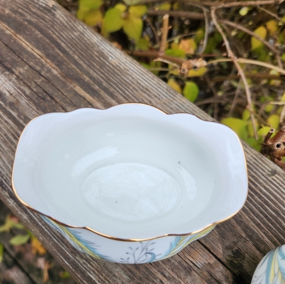 Royal Albert bone china Rendez-vous creamer and sugar - Picture 9 of 16